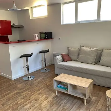Spacieux Studio Avec Patio - Proche Centre * ליבורן