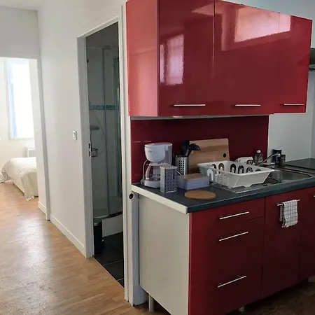 Spacieux Studio Avec Patio - Proche Centre